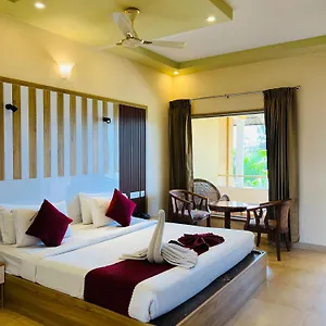 Hotel Karapuzha Village